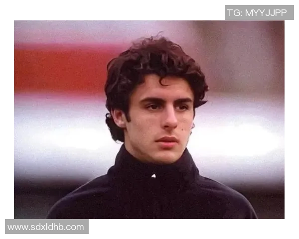 全球最具魅力的足球明星盘点他们的帅气与才华并存